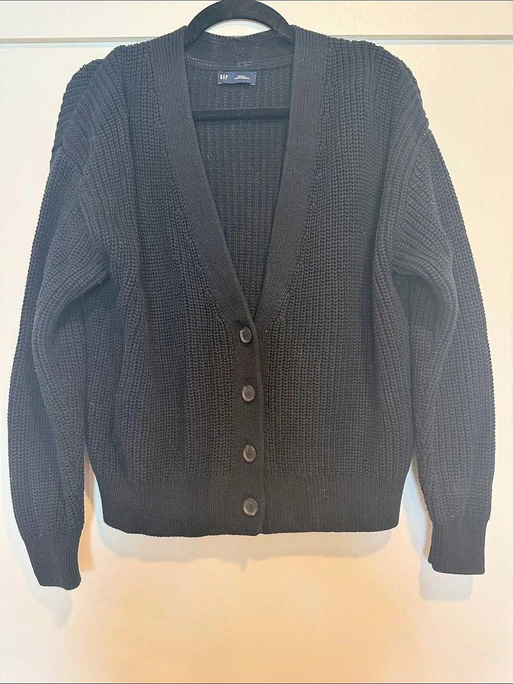 Gap Button-Front Cardigan in Black Size Small